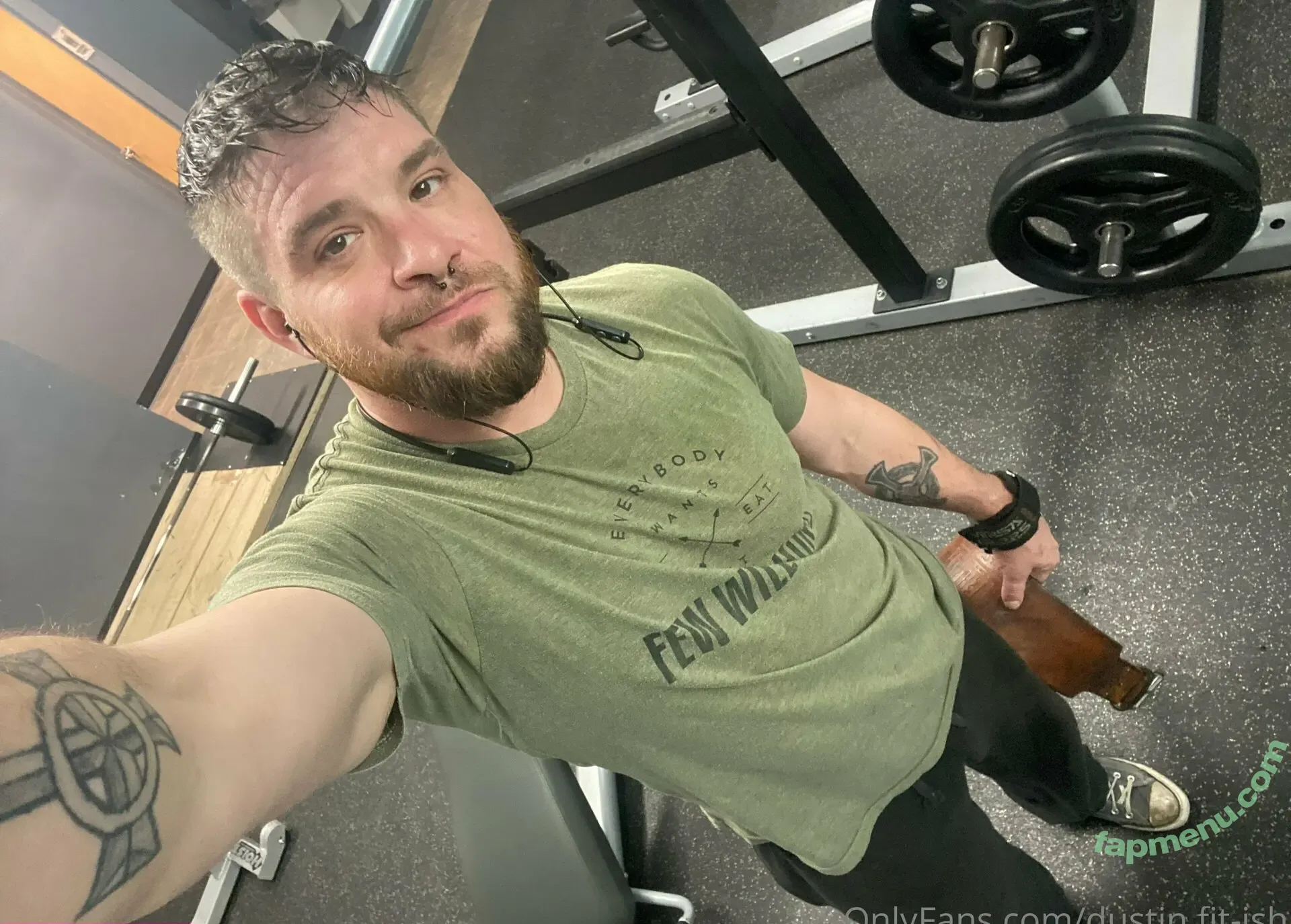 dustin.fit-ish nude photo #0024 (dustinwilson.fit.ish)