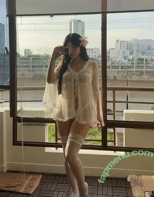 Duyenn Hipp / duyenn.hipp nude photo #1770