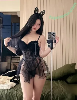 Duyenn Hipp / duyenn.hipp nude photo #1865