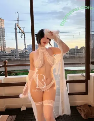 Duyenn Hipp / duyenn.hipp nude photo #1914