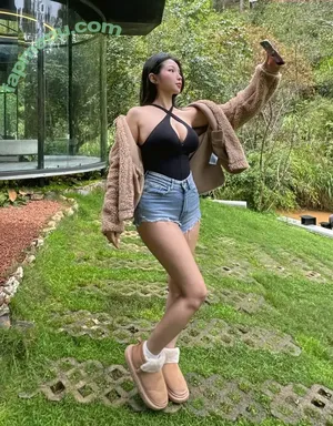 Duyenn Hipp / duyenn.hipp nude photo #1981