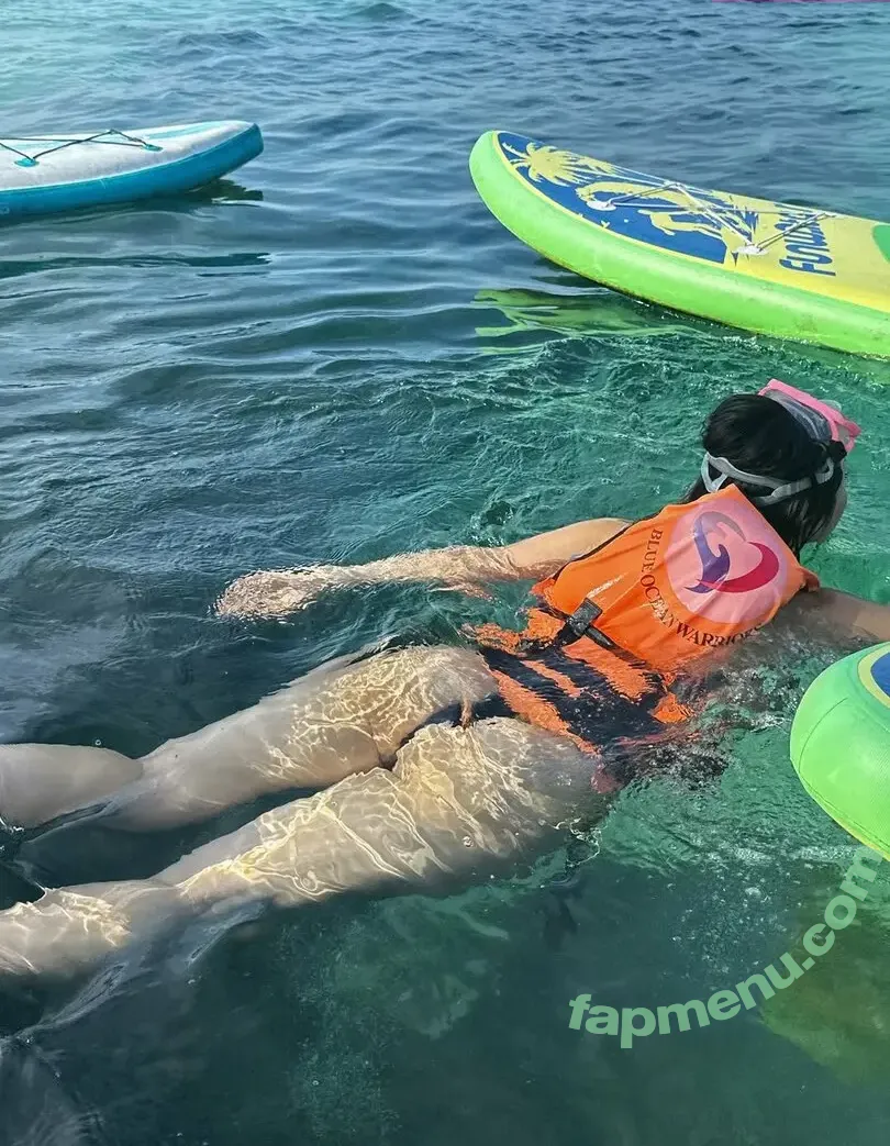 Duyenn Hipp nude photo #1507 (duyenn.hipp)