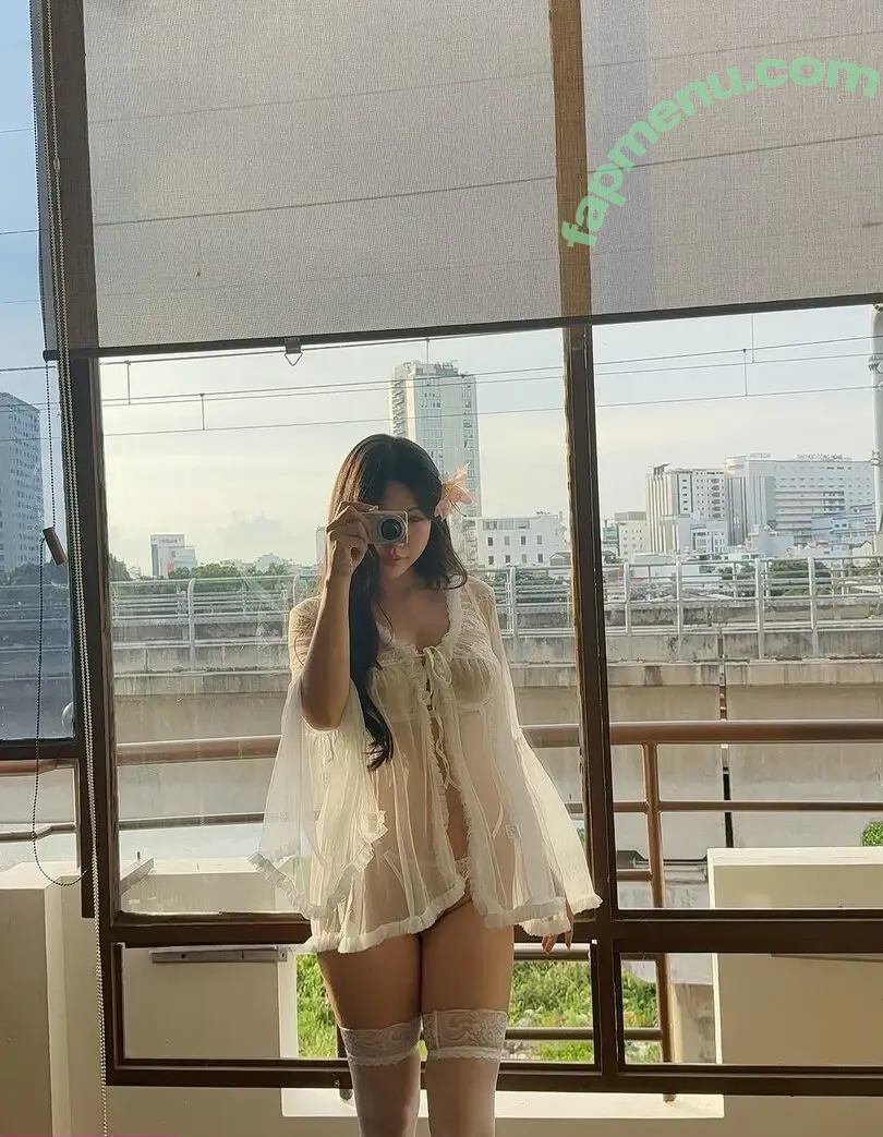 Duyenn Hipp nude photo #1843 (duyenn.hipp)