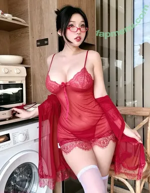 Duyenn Hipp / duyenn.hipp nude photo #2199