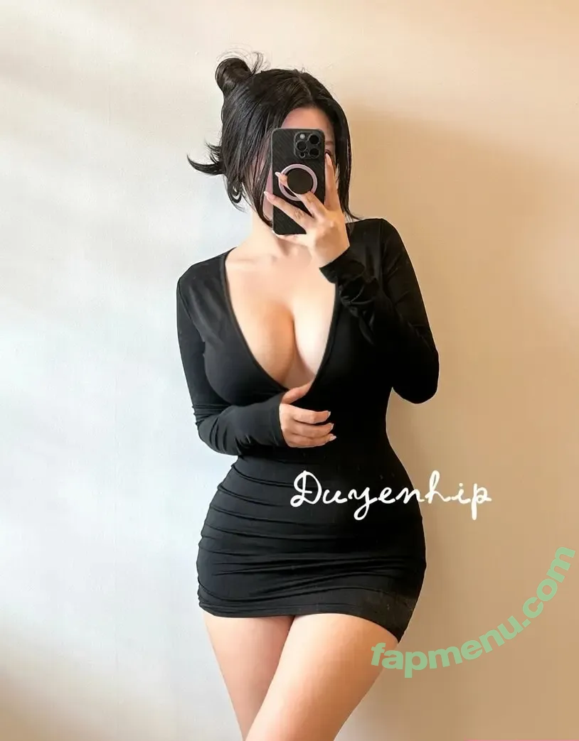 Duyenn Hipp nude photo #2318 (duyenn.hipp)