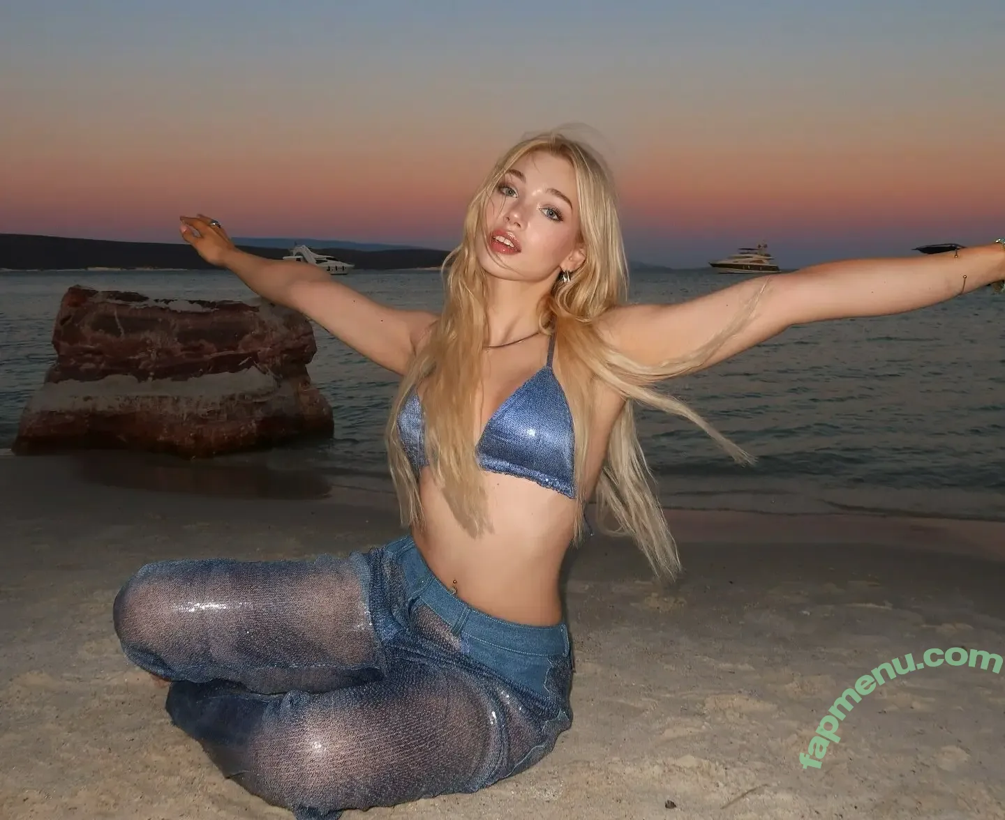 Duygu German nude photo #0159 (duygu.grmn)