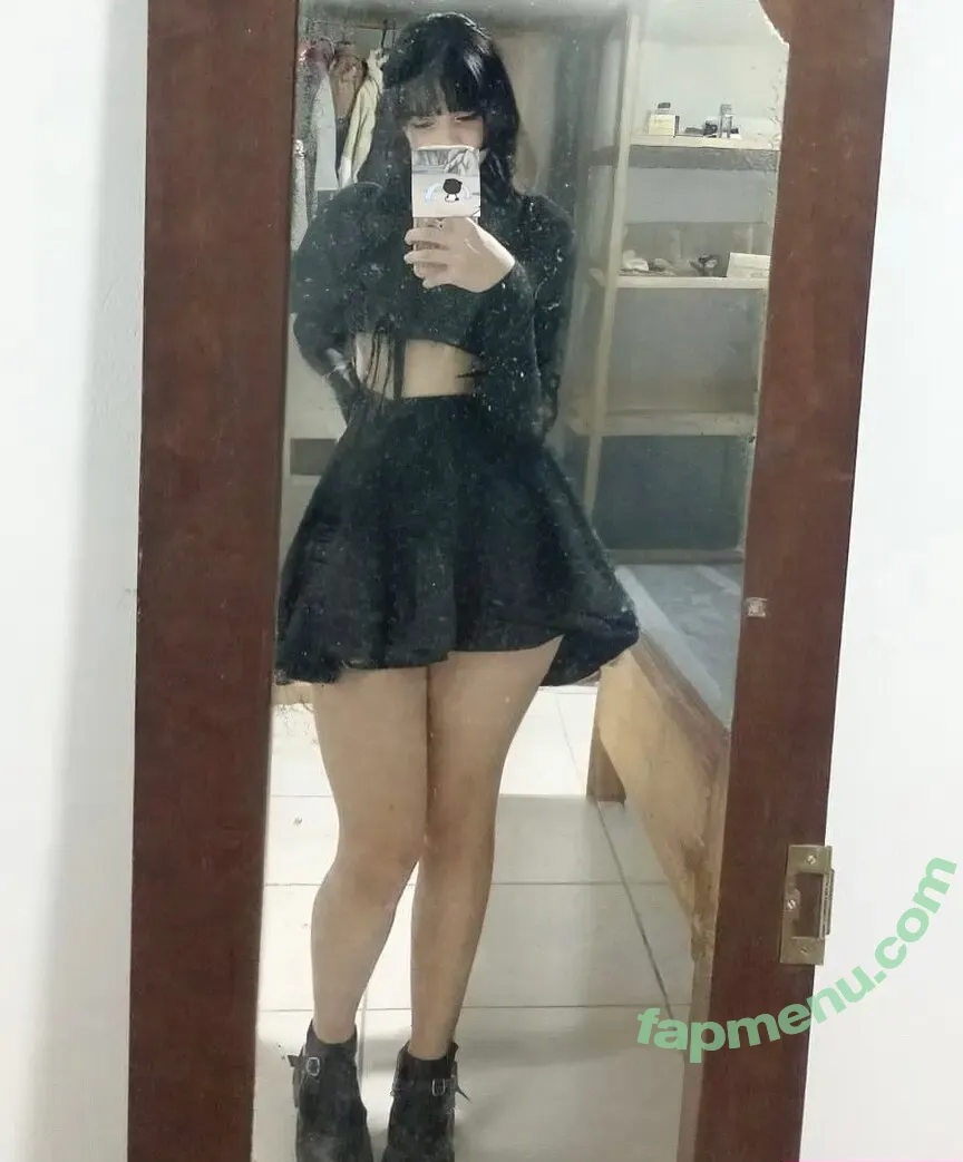 Duygu nude photo #0013 (notmeyourtype)