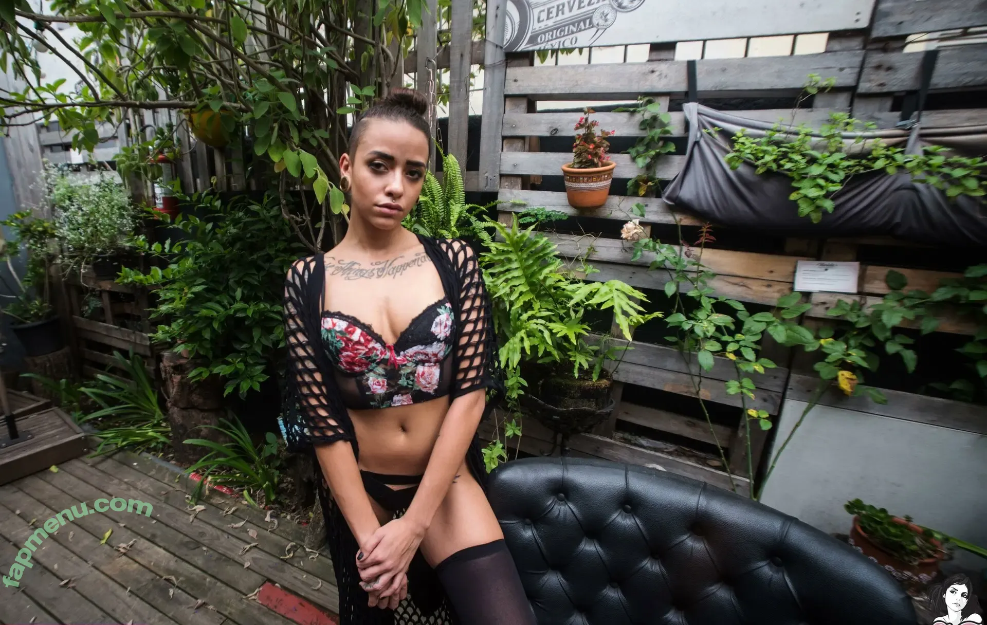 DWWG nude photo #0054 (dwwgsg / dwwgsuicide)