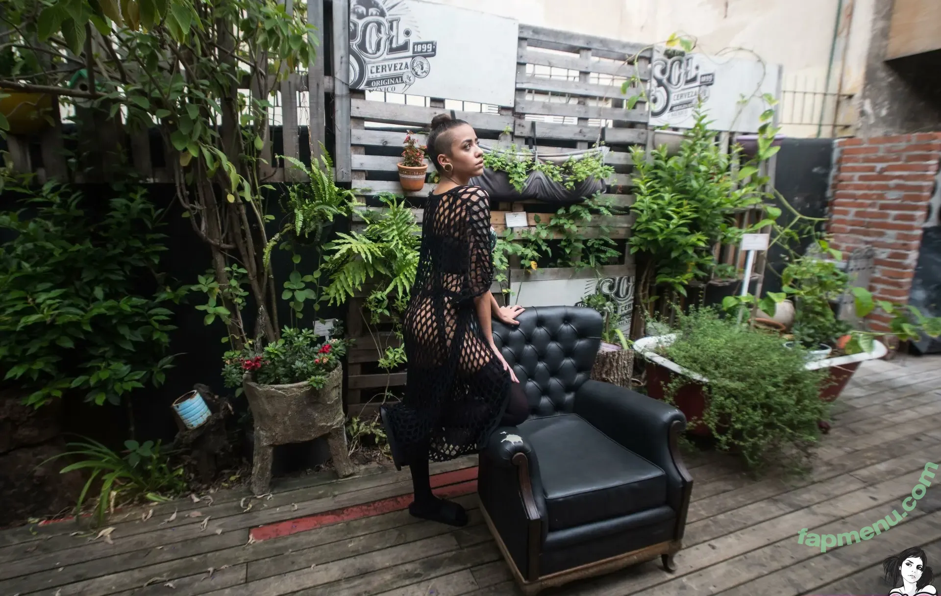 DWWG nude photo #0056 (dwwgsg / dwwgsuicide)