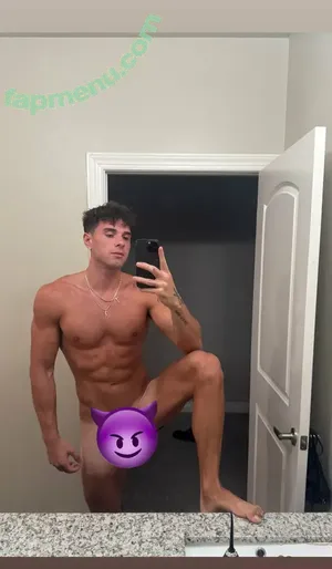  nude photo #0009