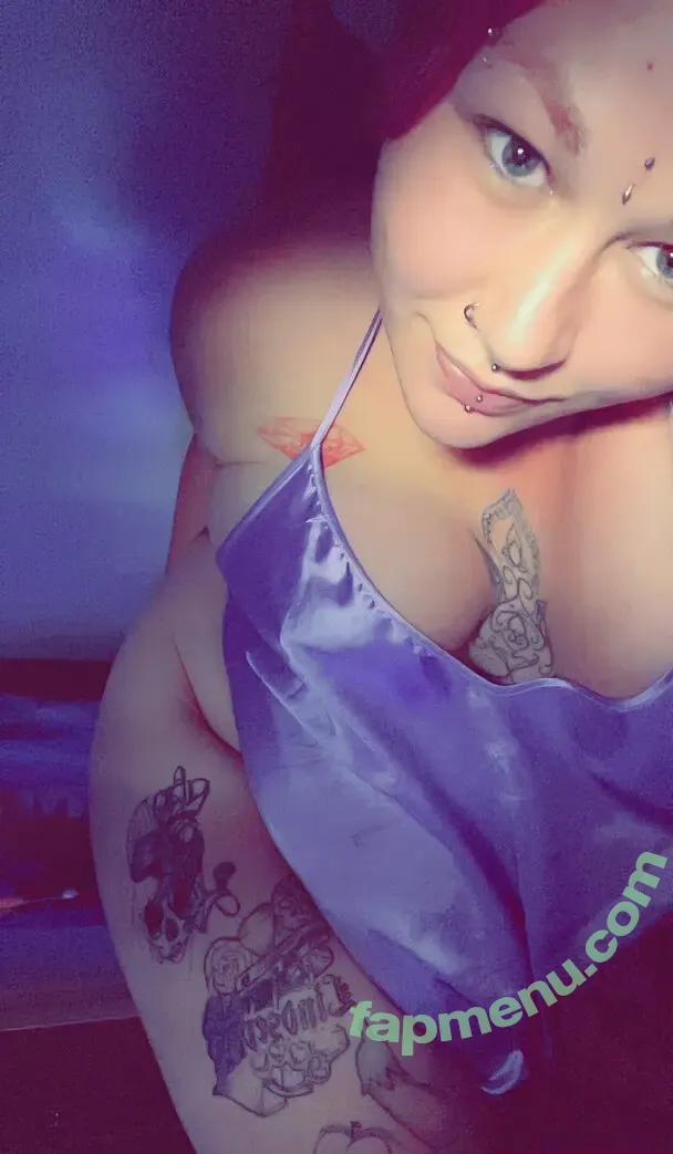 dymebabii5 nude photo #0023 (bunsandrolls_)