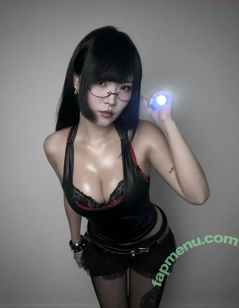 Dystorra nude photo #0419 (Http: / eleanoredystopia)