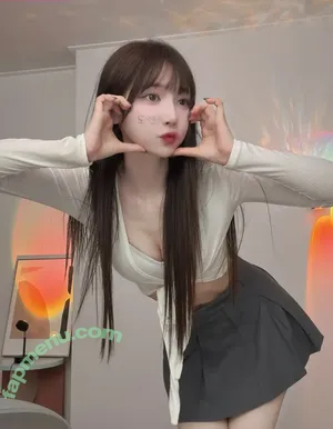 e000e77 / 59.5994 / 금화S2 nude photo #0113