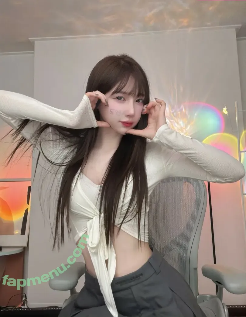 e000e77 nude photo #0107 (59.5994 / 금화S2)