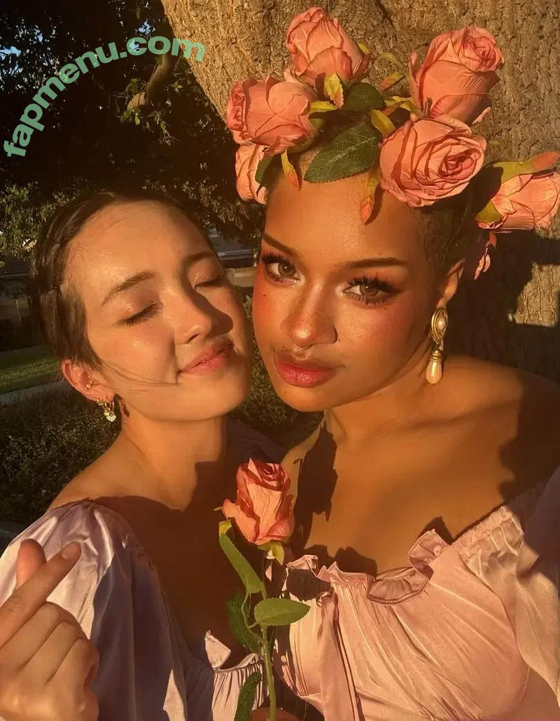 Earth’s ASMR nude photo #0259 (earthsplanetasmr)