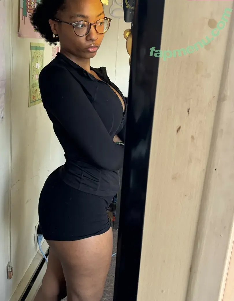 earth2daya777 nude photo #0050 (earth2daya777)