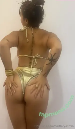  nude photo #0004