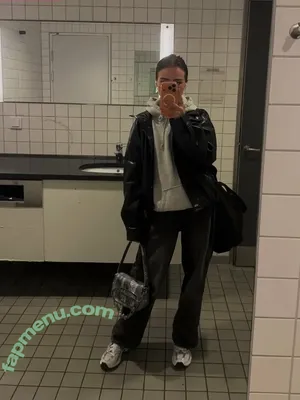 eastahh / esterbjoru nude photo #0041