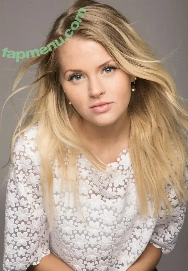 EastEnders Babes nude photo #0012 (eastendersbabes / jacjossa)