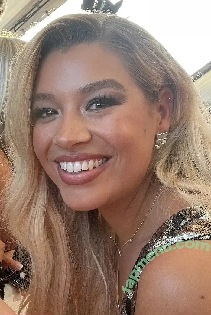 EastEnders Babes nude photo #0020 (eastendersbabes / jacjossa)