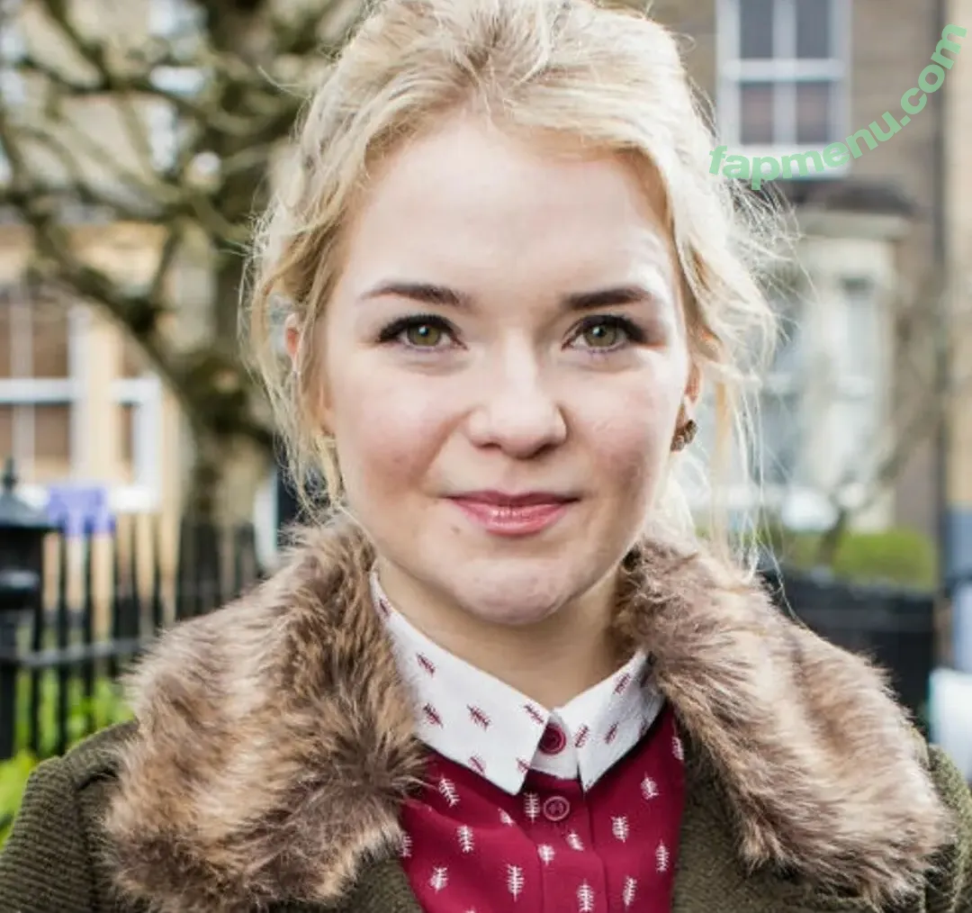 EastEnders Babes nude photo #0236 (danielle_harold)