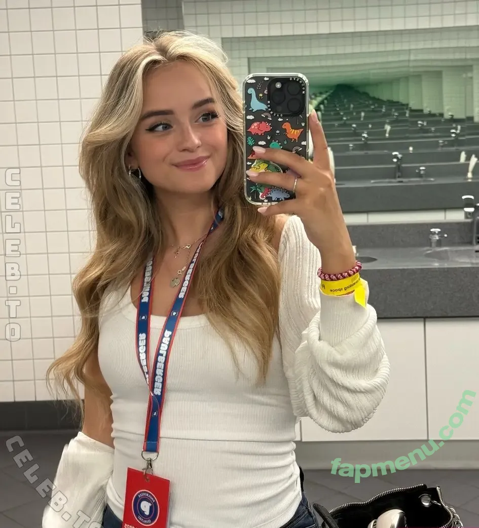 easyemi nude photo #0024 (easyemii)