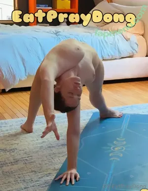 Eat Pray Dong / eatpraydong / epdtravels nude photo #0004