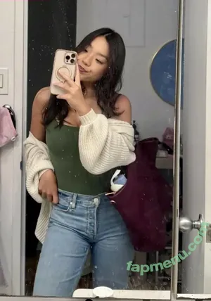 eatingalonediaries / khaleesi420eats nude photo #0220