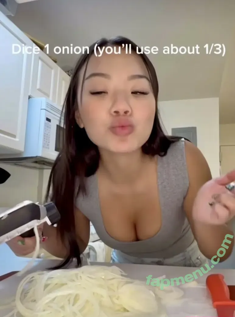 eatingalonediaries nude photo #0120 (khaleesi420eats)