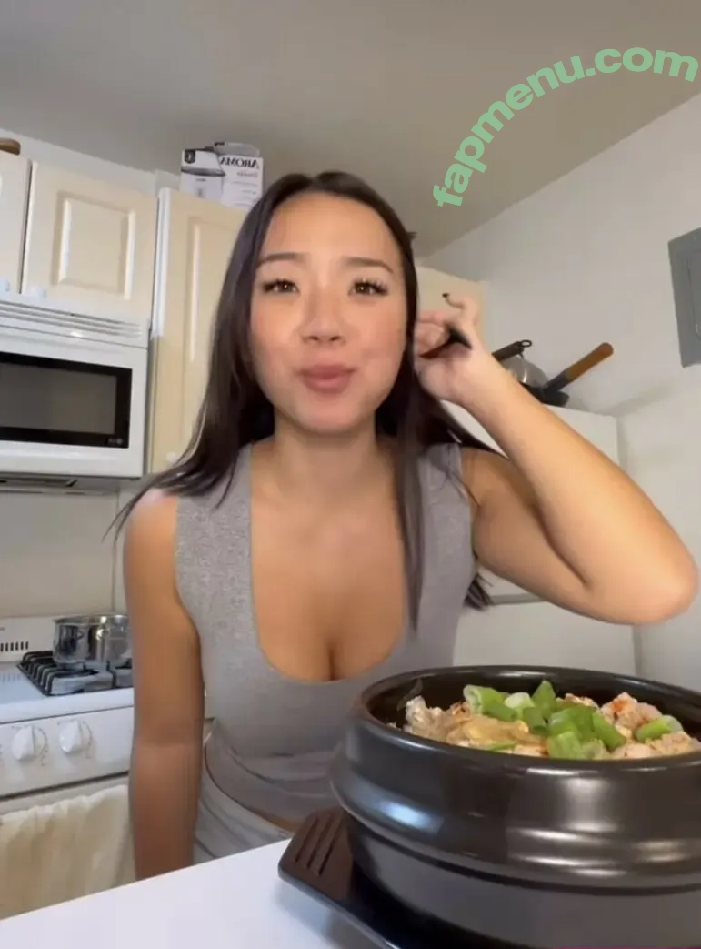 eatingalonediaries nude photo #0123 (khaleesi420eats)