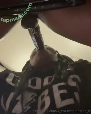 Eatmahapples / KayBagz / x_eat.mah.apples_x nude photo #0005