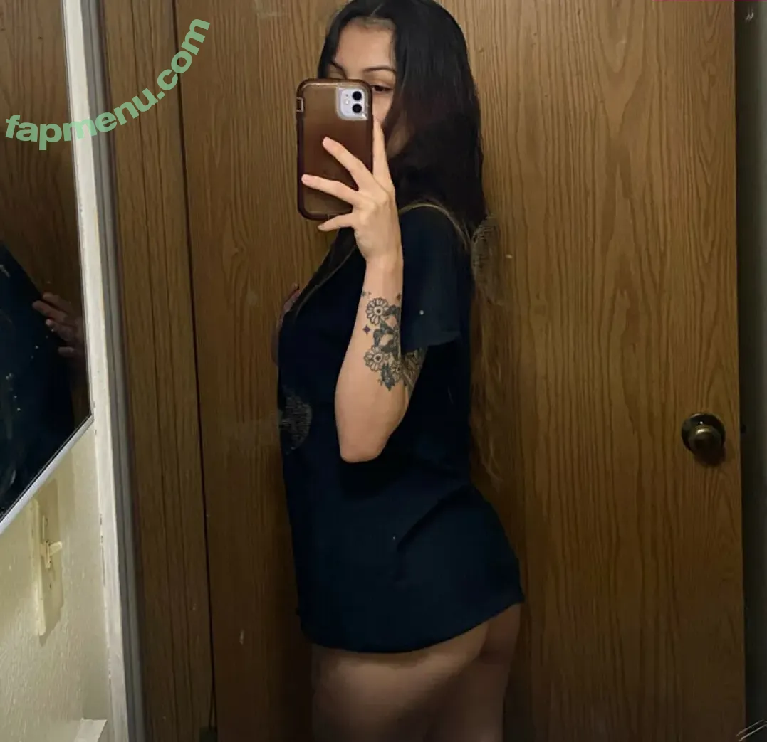 eatmjsbombpussc nude photo #0021 (meeciemae)