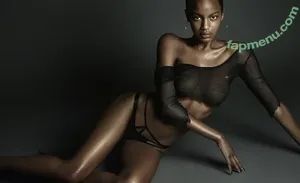 Ebonee Davis / eboneedavis nude photo #0155