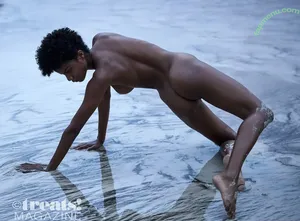 Ebonee Davis / eboneedavis nude photo #0169