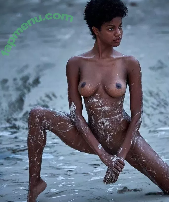 Ebonee Davis nude photo #0042 (eboneedavis)