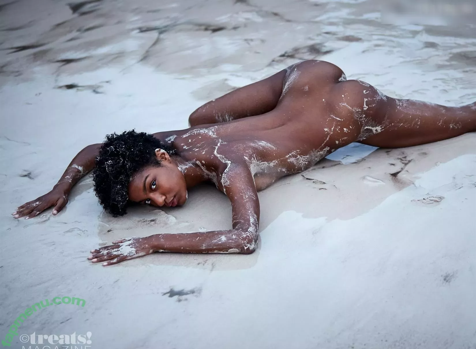 Ebonee Davis nude photo #0047 (eboneedavis)