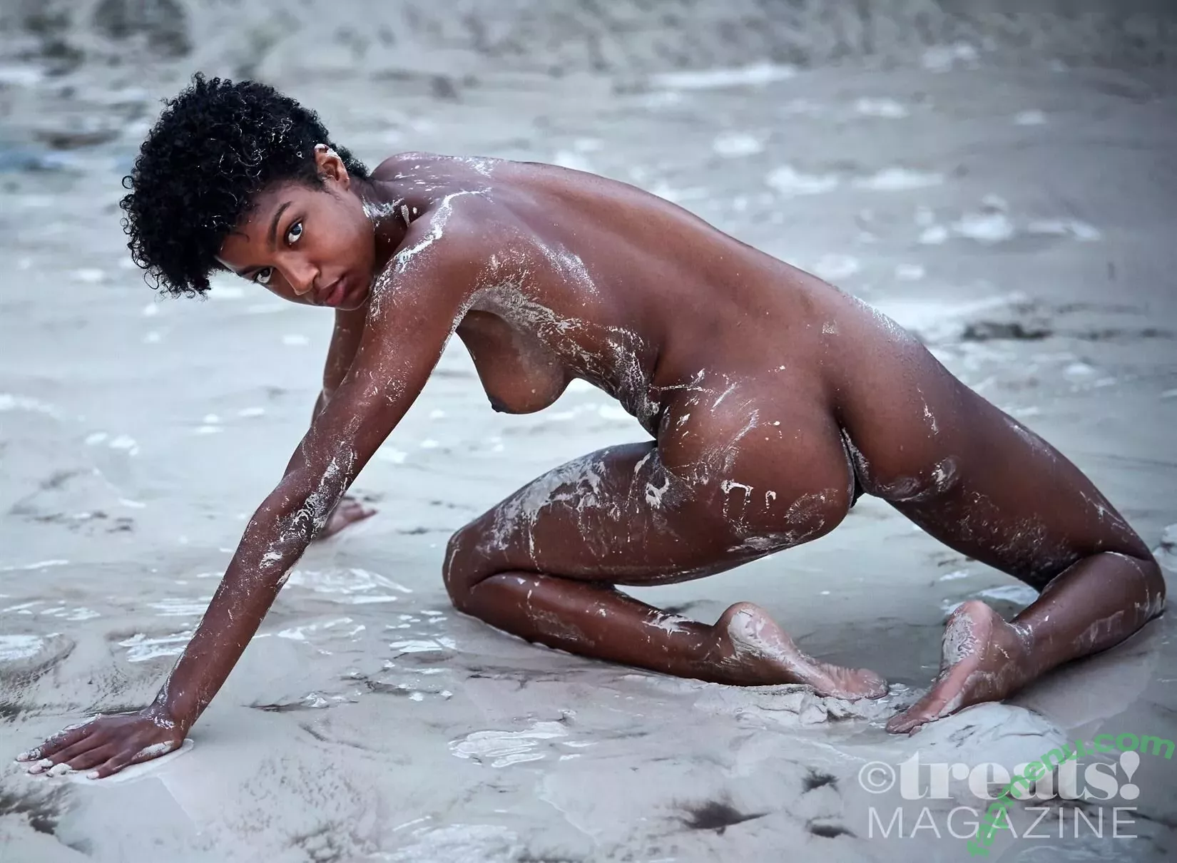 Ebonee Davis nude photo #0054 (eboneedavis)