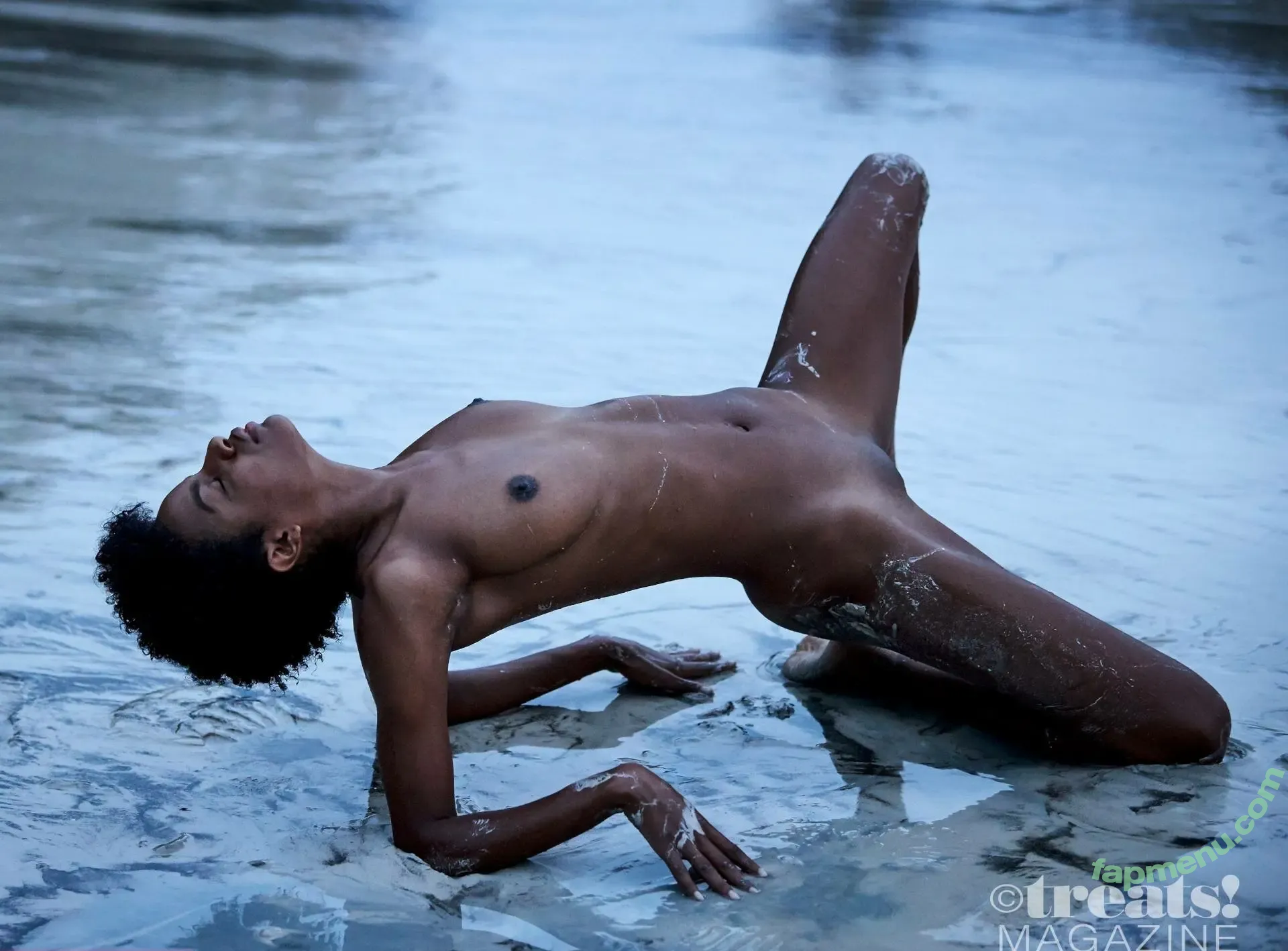 Ebonee Davis nude photo #0168 (eboneedavis)