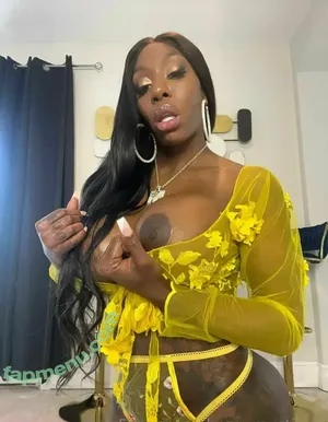 Ebony Mystique / EbonyGoddessMystique / ebony_goddessmysti / ebony_mystique nude photo #0544
