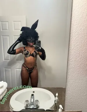 ebonybutts / realebonyb nude photo #0001