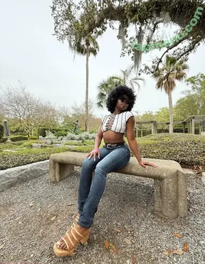 ebonybutts / realebonyb nude photo #0011