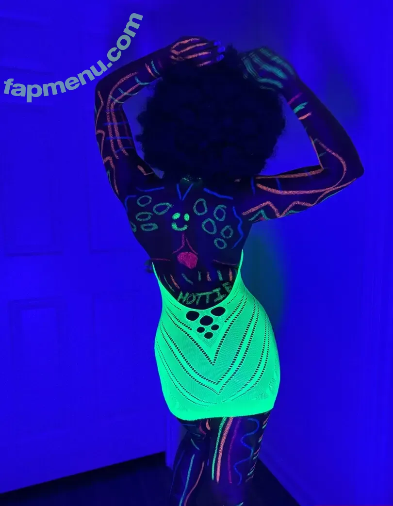 ebonybutts nude photo #0005 (realebonyb)