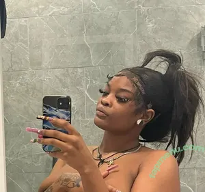 ebonydominaxxx / theebonytwerks nude photo #0014