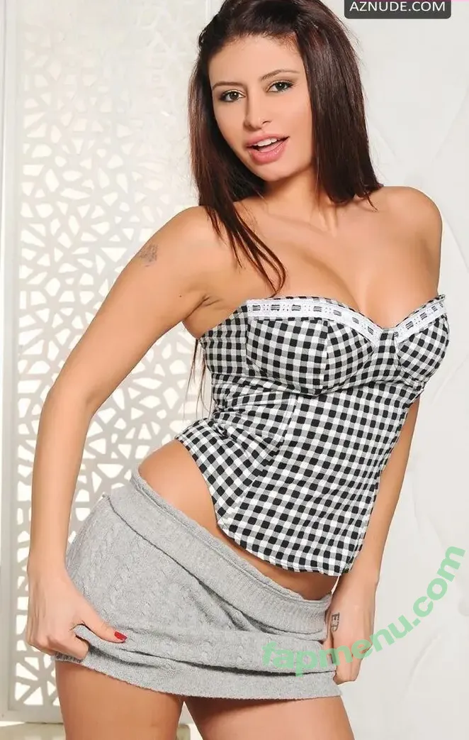 Ebru Polat nude photo #0140 (Ebru_polat / ebrupolat)