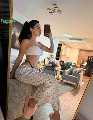 Ece Ronay / Eceronayofficial nude photo #0172