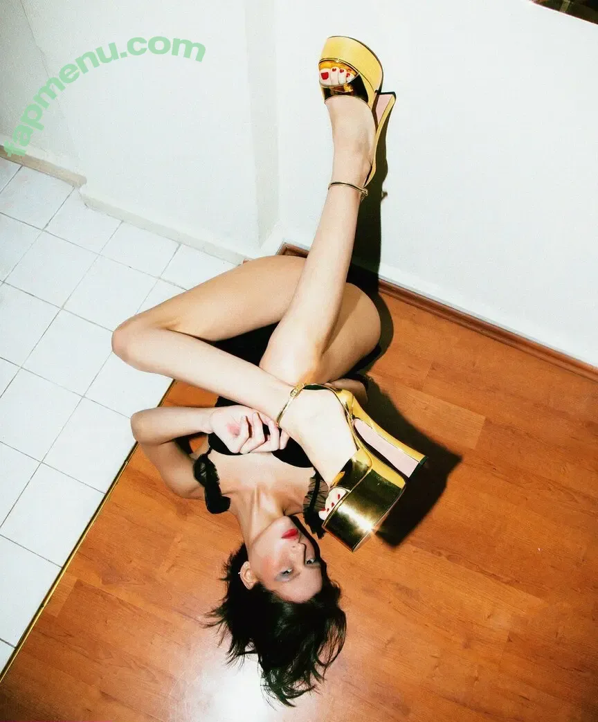 Ece Su Uckan nude photo #0014 (ecesuuckan)