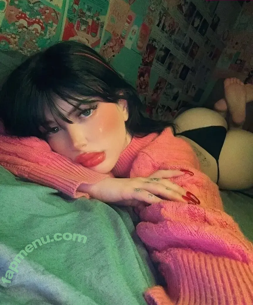 eceisues nude photo #0013 (eeziss)