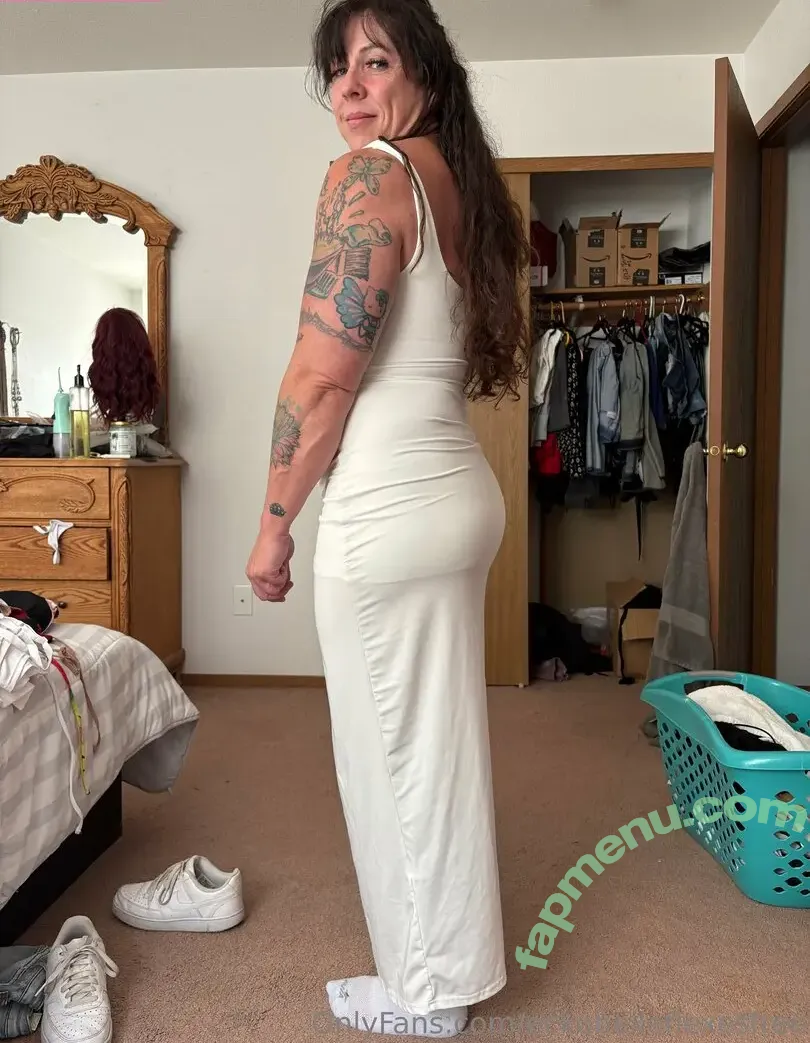 eckobelleflexesfree nude photo #0017 (eckobelleflexesfree)