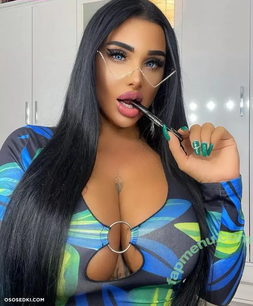 eda_esmr nude photo #0034 (EdaEsmr / eda.alboya.5 / edaeesmer / edaesmrr)