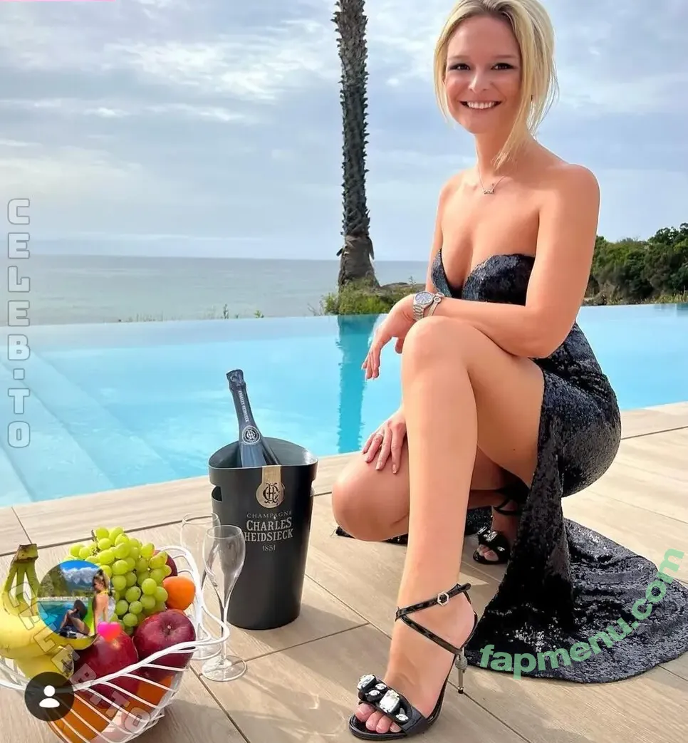 Edameeey nude photo #0098 (EdameyHugentobler)